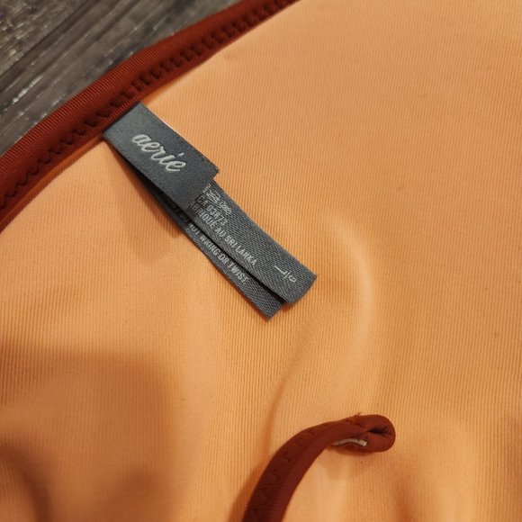 American Eagle Triangle Top - Picture 5 of 7